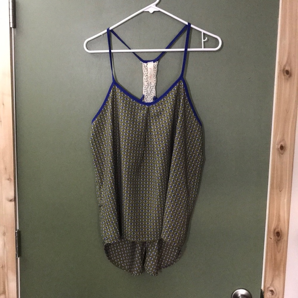 Racer back tank top